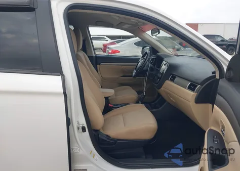 2016 Mitsubishi Outlander Se from USA, damaged, VIN JA4AD3A32GZ008765